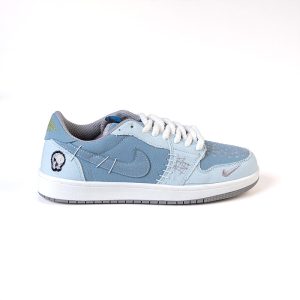 کفش و کتانی مردانه و زنانه رنگ آبی مدل نایک NIKE Jordan 1 VOODOO کد 71626