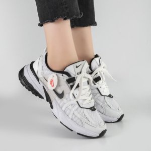 کفش و کتانی زنانه مدل نایک NIKE V2K رنگ سفید مشکی کد 42352