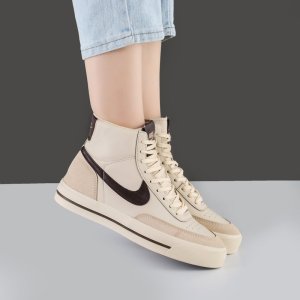 کفش و کتانی زنانه مدل نایک نیم ساق رنگ کرم قهوه ای مدل نایک NIKE کد M568