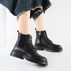 بوت و نیم بوت زنانه و دخترانه مدل بغل کش زیپی رنگ مشکی کد M580