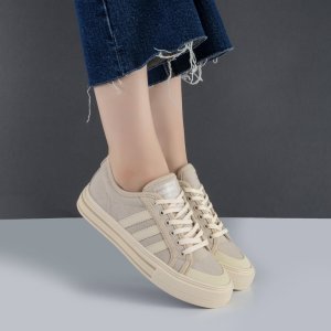 کفش و کتانی زنانه و دخترانه مدل آدیداس ADIDAS رنگ کرم کد F107