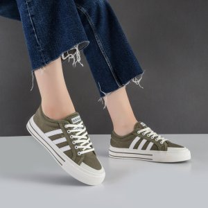 کفش و کتانی زنانه و دخترانه مدل آدیداس ADIDAS رنگ یشمی سفید کد F106