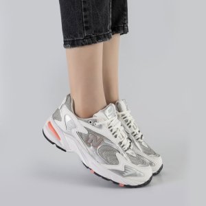 کتونی اسپرت زنانه مدل نیوبالانس725  NEW BALANCE رنگ سفید صورتی کد 9997