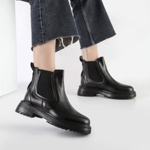 بوت و نیم بوت زنانه و دخترانه مدل دو بر کش رنگ مشکی کد M620