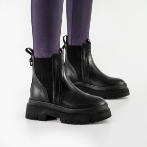 بوت و نیم بوت زنانه و دخترانه مدل دو بر کش رنگ مشکی کد M627