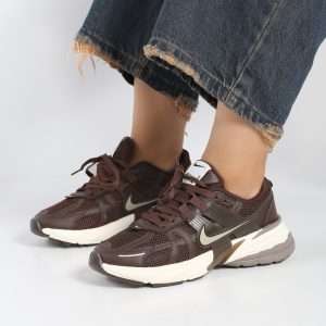 کفش و کتانی زنانه و دخترانه مدل نایک NIKE V2K رنگ قهوه ای کد M41425