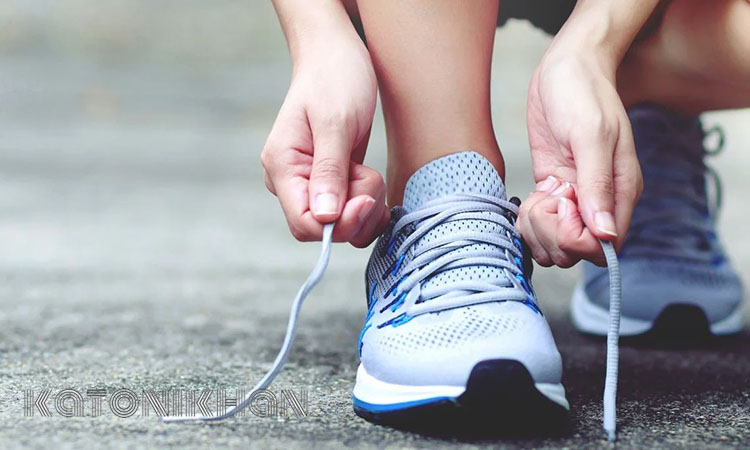 ارتباط کفش با درد گردن و شانه