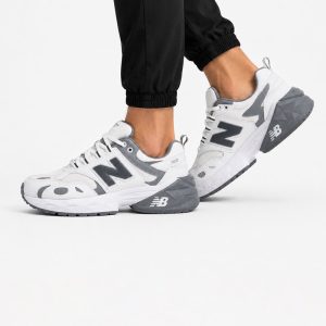کفش و کتانی مردانه مدل نیوبالانس7030 NEW BALANCE رنگ سفید طوسی کد 7996