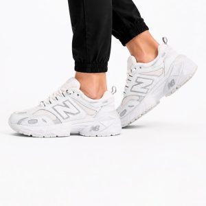 کفش و کتانی مردانه مدل نیوبالانس7030 NEW BALANCE رنگ سفید کد 7993