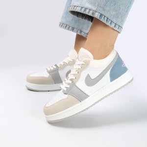 کفش و کتانی زنانه مدل NIKE AIR JORDAN 1 رنگ سفید طوسی کد M5833
